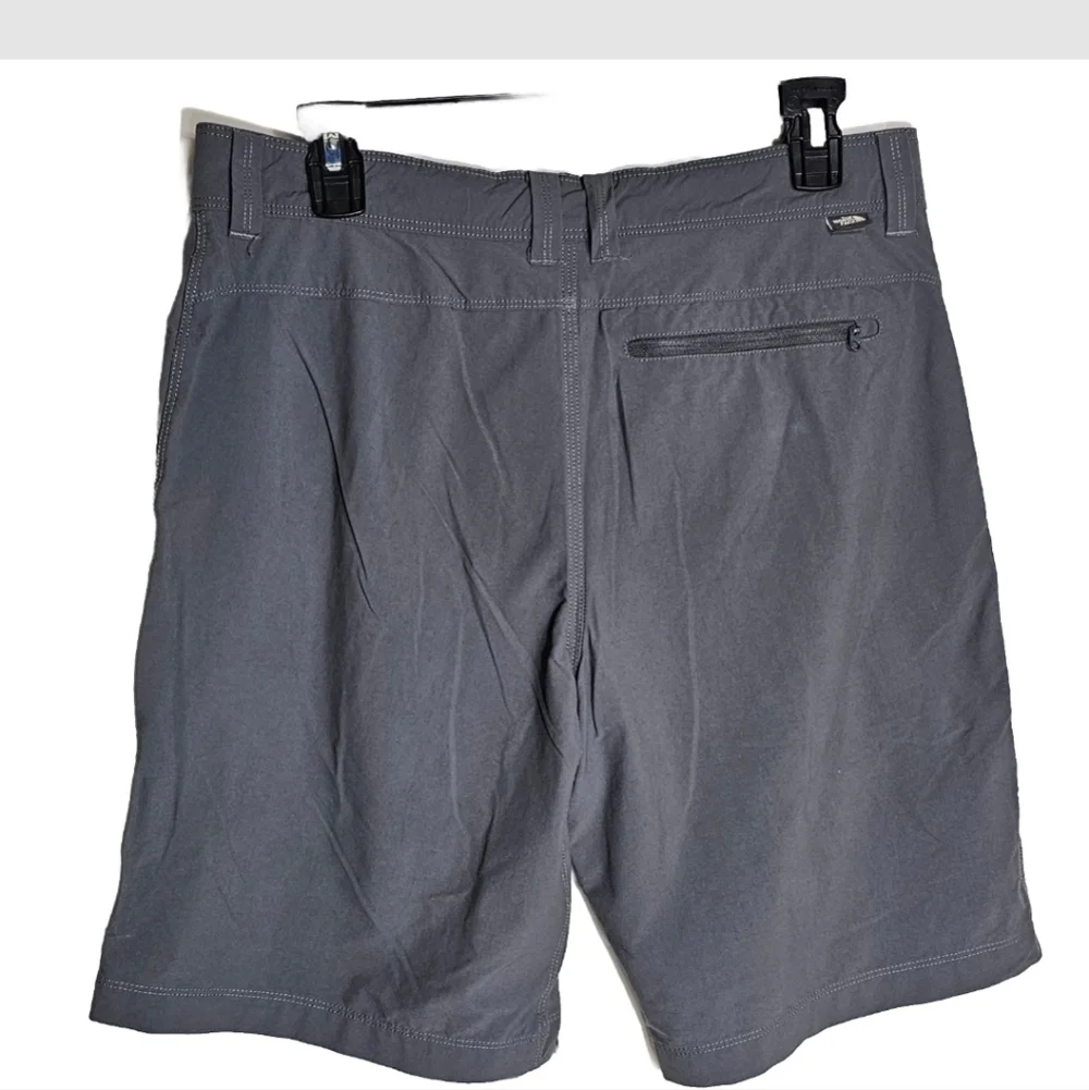 The North Face Men's Gray Cargo Hiking Outdoor Performance Shorts, Size 32